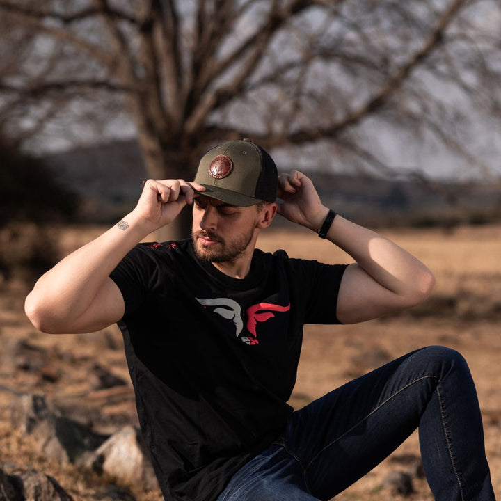 Trucker Cap 6 Panel- Olive/Black - Sneller Lion Leather Patch