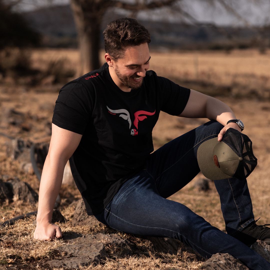 Limited Edition Premium Tee's - 3D - Black Mix Red Longhorn™